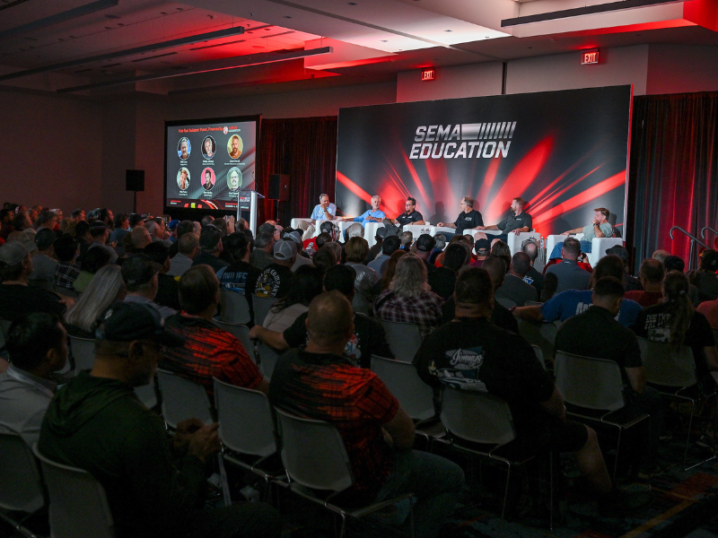 Hot Rod Builders panel 