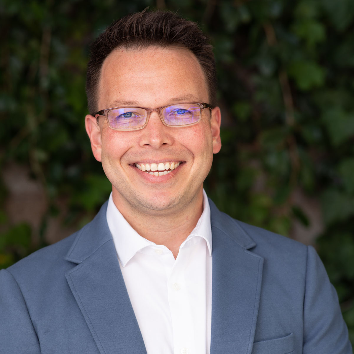 Brett Kinsfather headshot