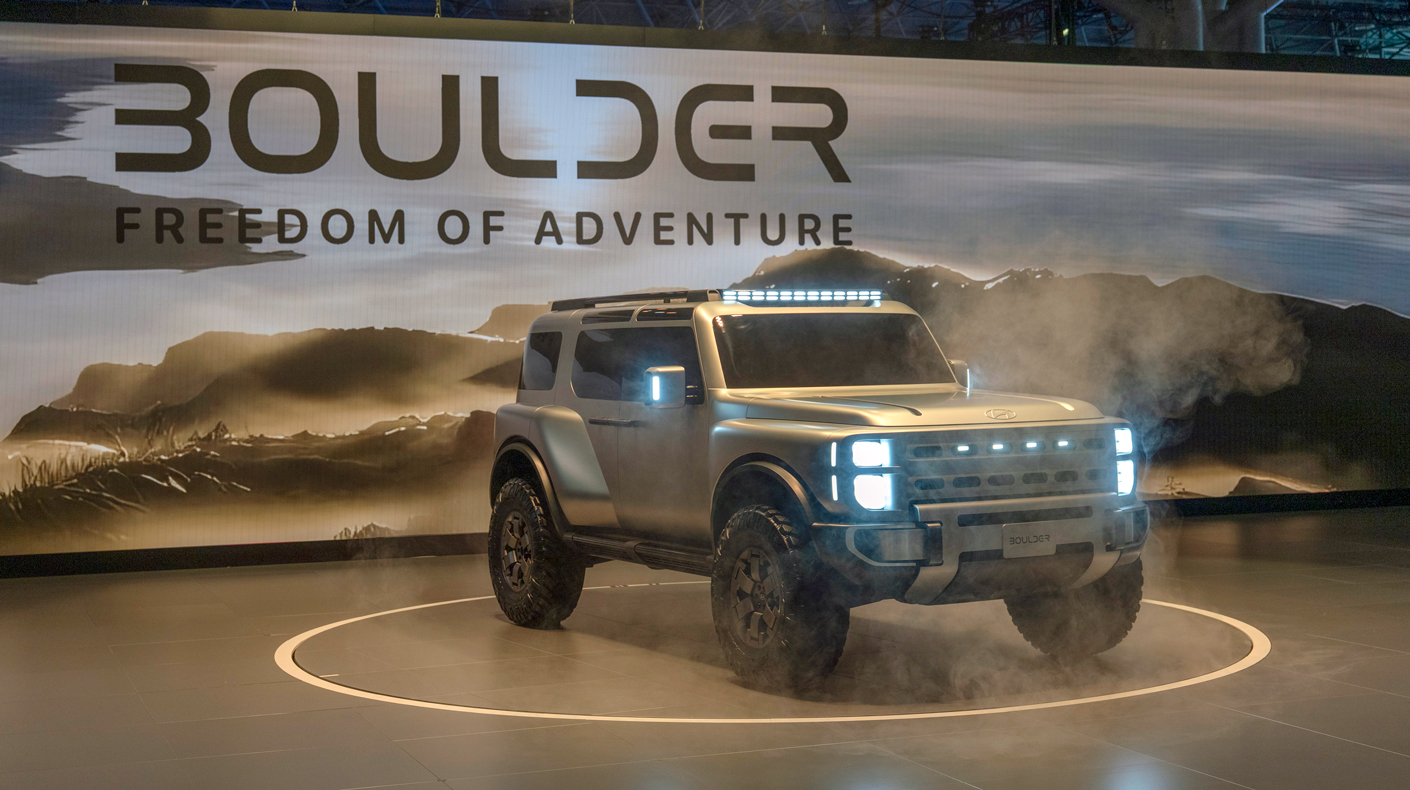 An image of the Hyundai Boulder concept on display.