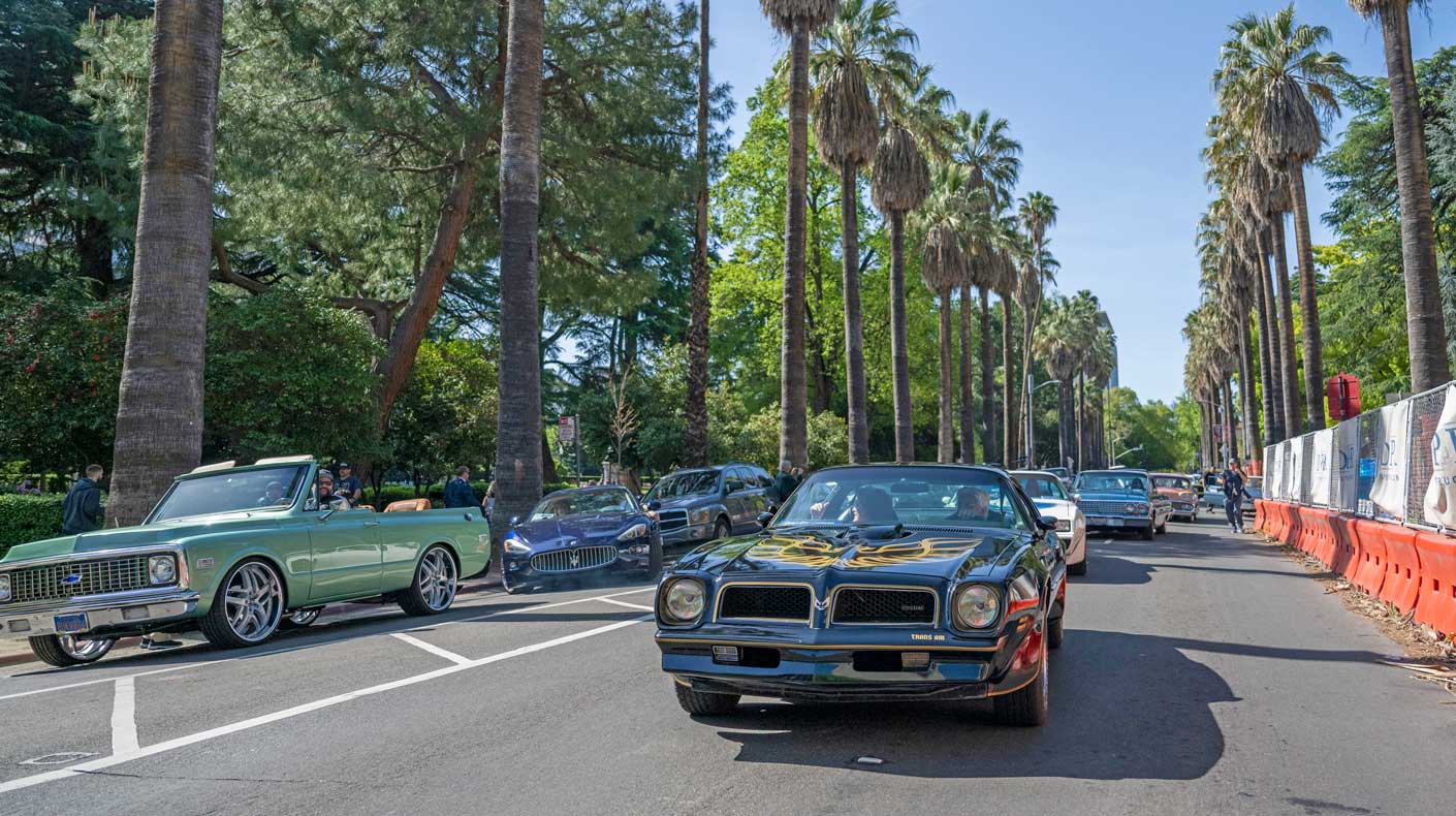 Rep. Shannon Grove sits passenger while Jay Leno drives a classic car.