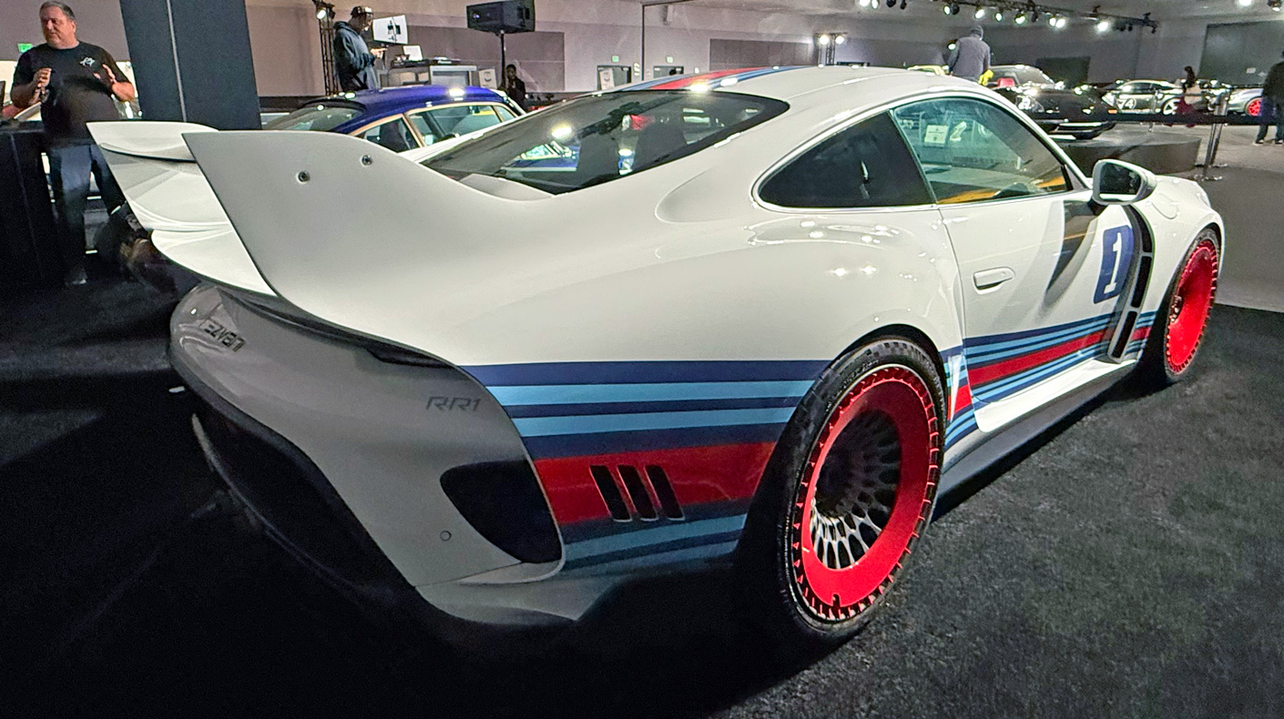 LA Auto Show vehicle, photo gallery for SEMA News
