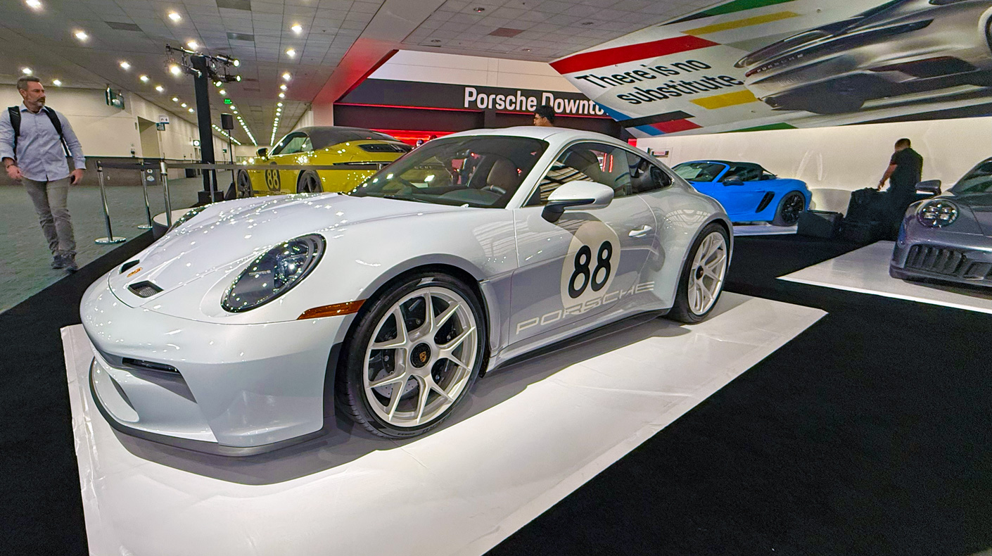 LA Auto Show vehicle, photo gallery for SEMA News