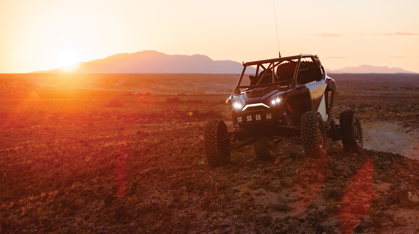 An image of a UTV.