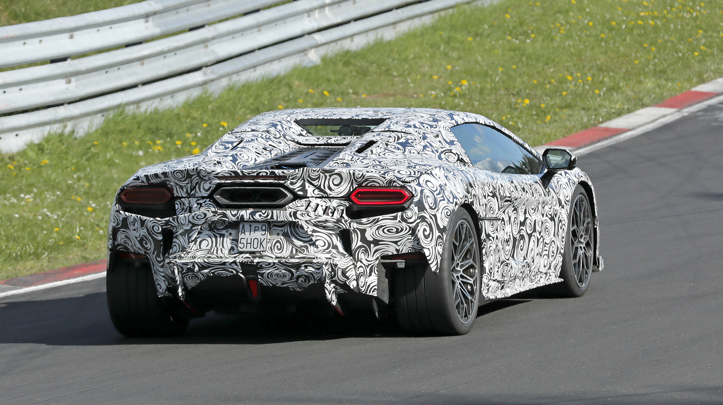 An image of the camouflaged Lamborghini Temerario.