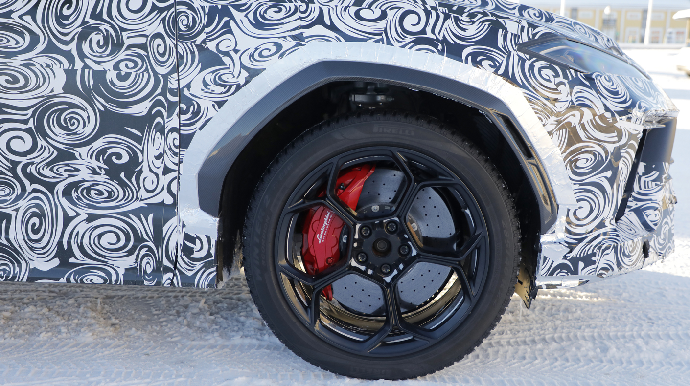 Lambo Urus SE Performante Feb 2026 image