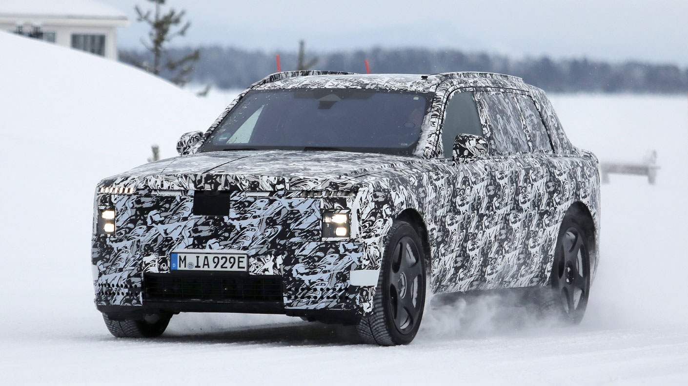 Rolls-Royce-electric-SUV
