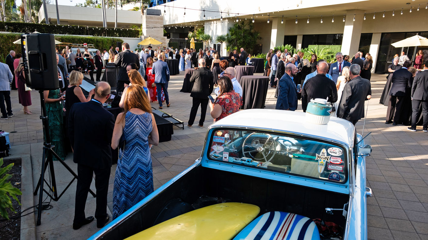SEMA Leaders & Legends Gala cocktail hour.