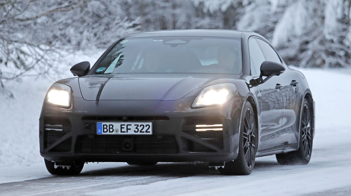 Porsche Panamera Facelift front Spy Shots