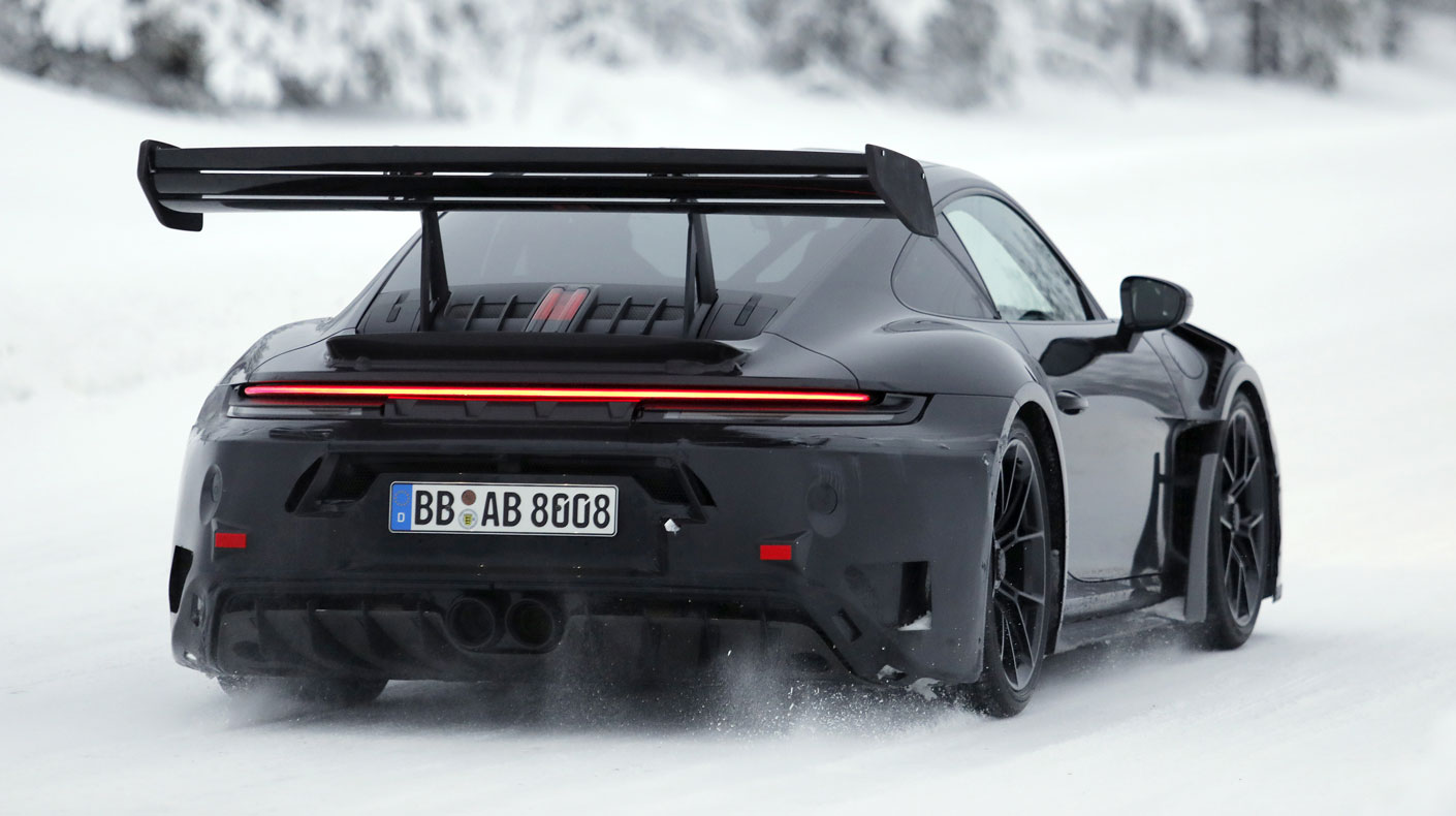 Porsche 911 GT3 RS Facelift spy shots SEMA News