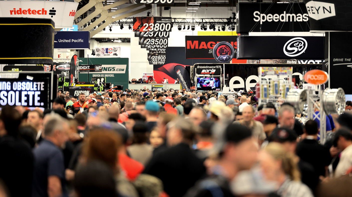 An image of a crowded SEMA Show floor.