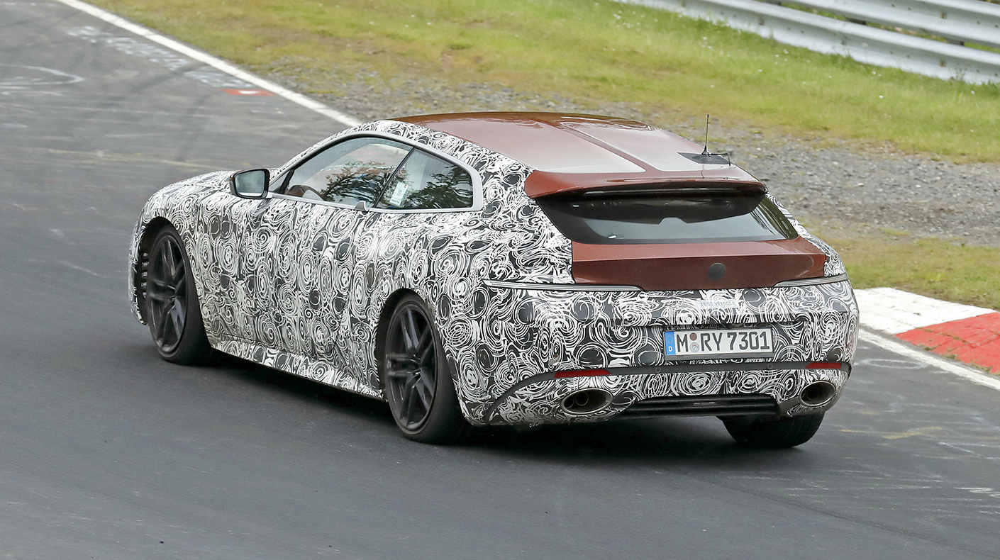 Spy shot of the BMW Speedtop prototype.