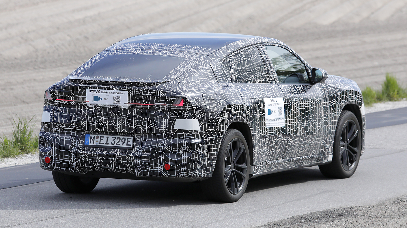 Spy Shot of the BMW iX4
