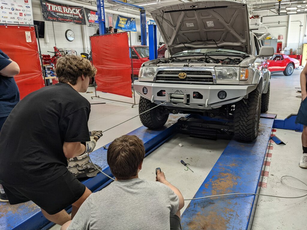 John Hersey High School 4Runner Winch relocation - Testing the cable.