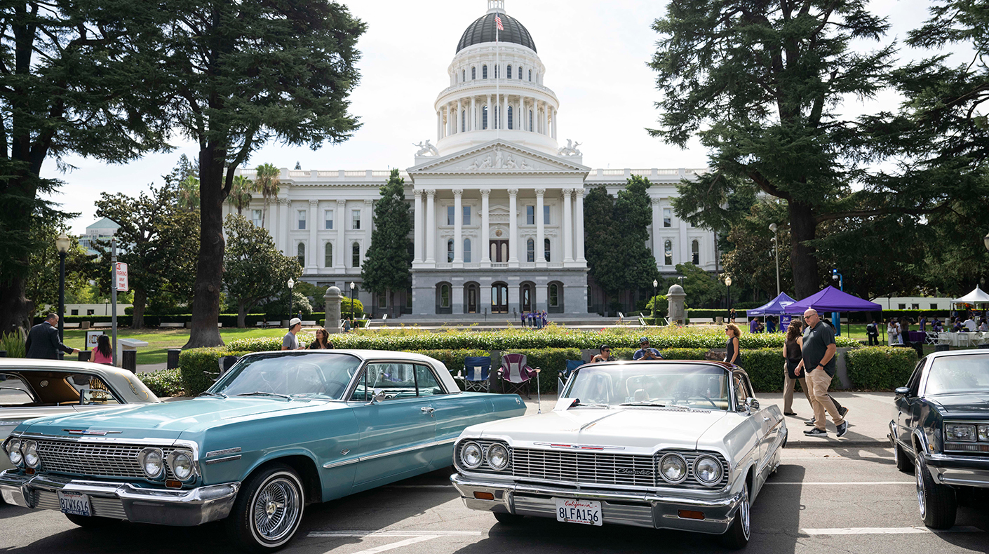 Classic cars outside California Capitol Building.