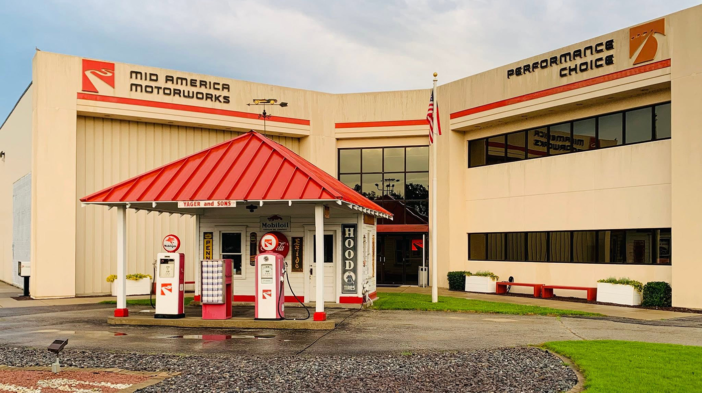 An image of the facade of Mid America Motorworks.