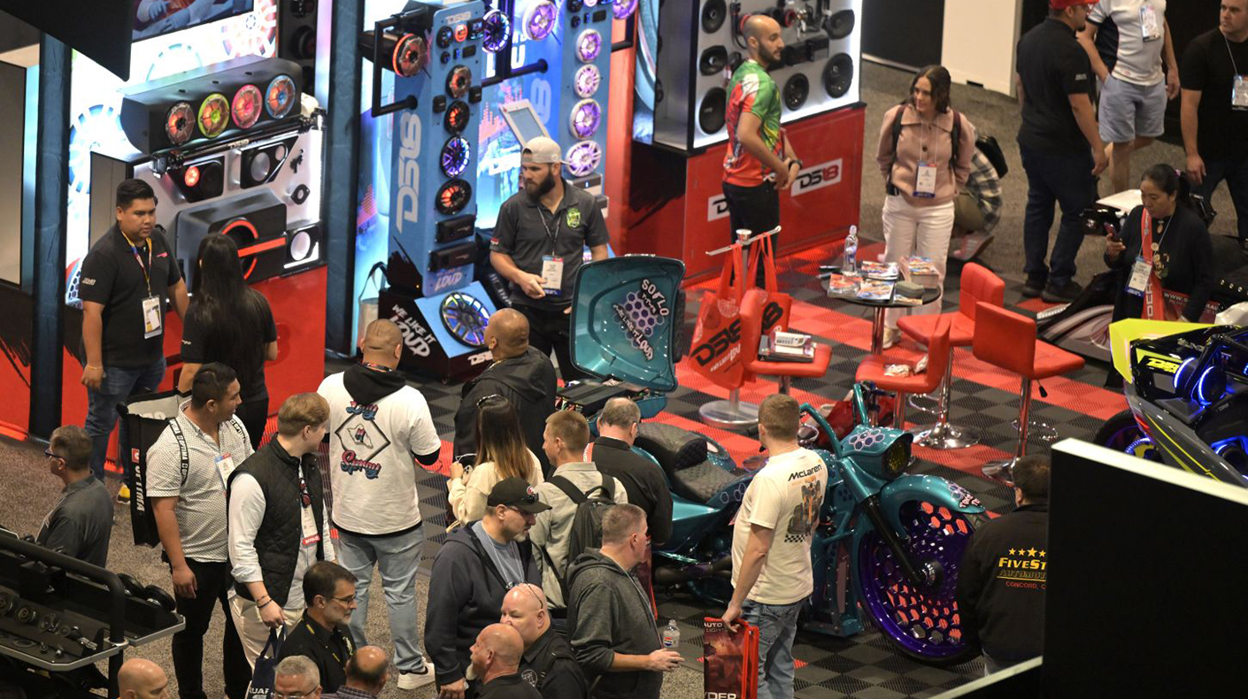 Mobile Electronics at the SEMA Show