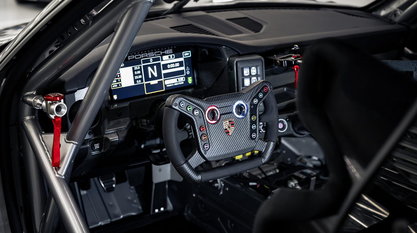 New Porsche 911 GTR 4 interior.