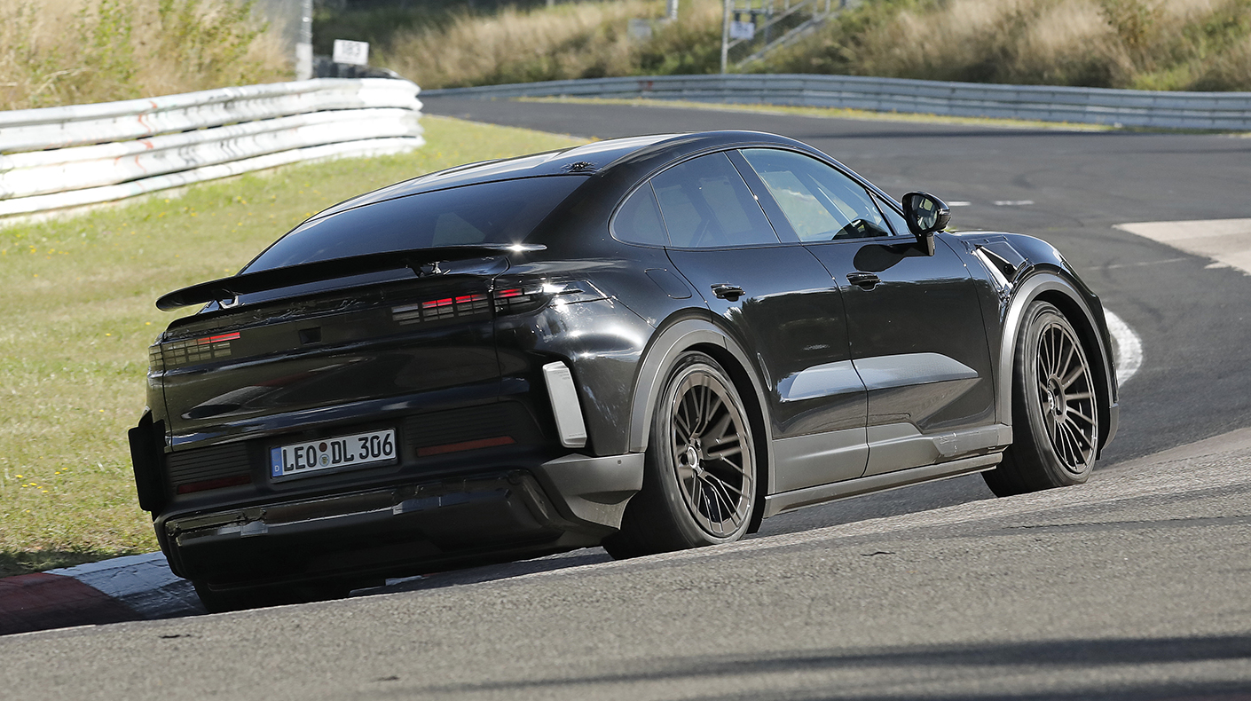 Porsche Cayenne Coupe Turbo GT