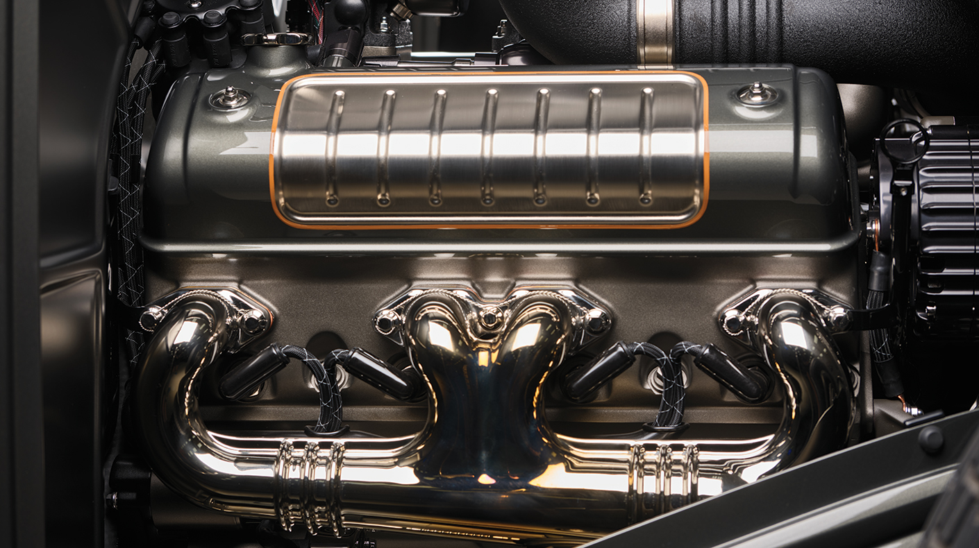 Exhaust manifolds on Fenderless