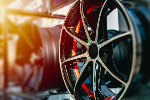 WTC - How to Overcome the Challenges of Automotive Wheel Design  